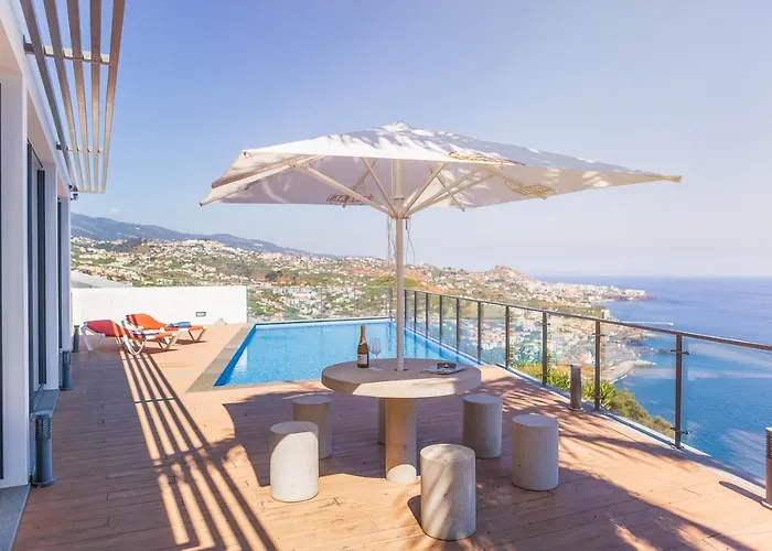 Villa Amplitude